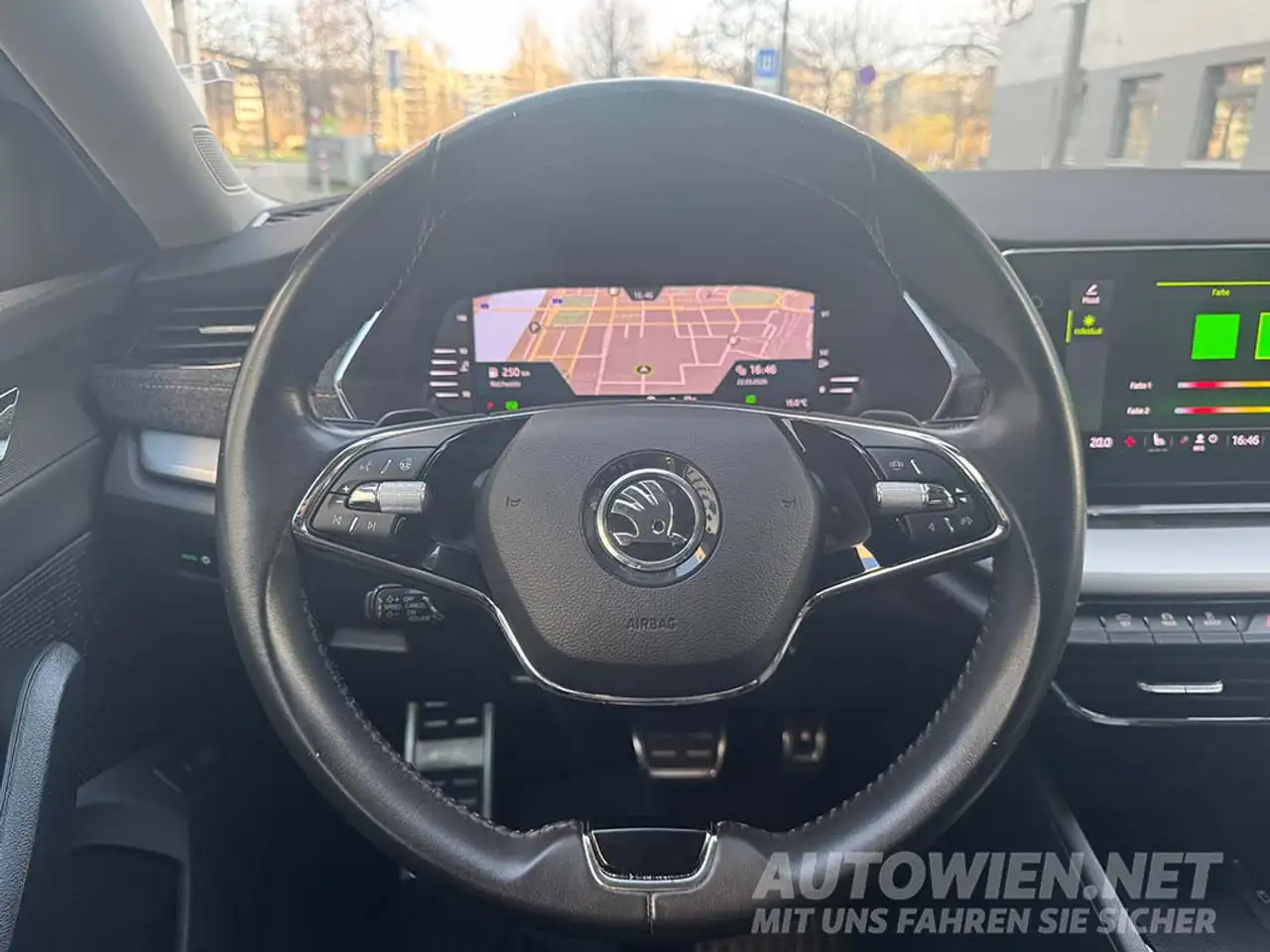 Skoda Octavia SCOUT 2.0 TDI DSG 4x4 – Foto 6 von 31