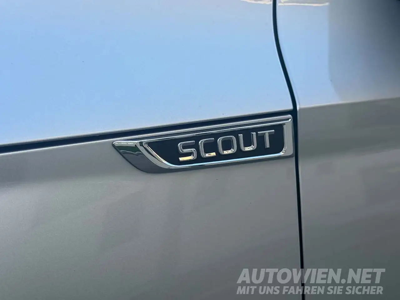 Skoda Octavia SCOUT 2.0 TDI DSG 4x4 – Foto 5 von 31