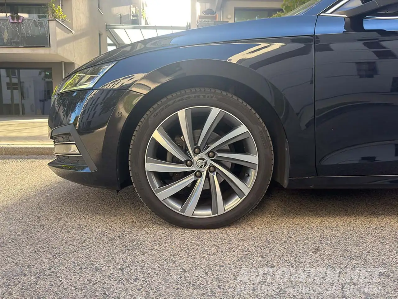 Skoda Octavia 2.0 TDI DSG STYLE – Foto 15 von 29