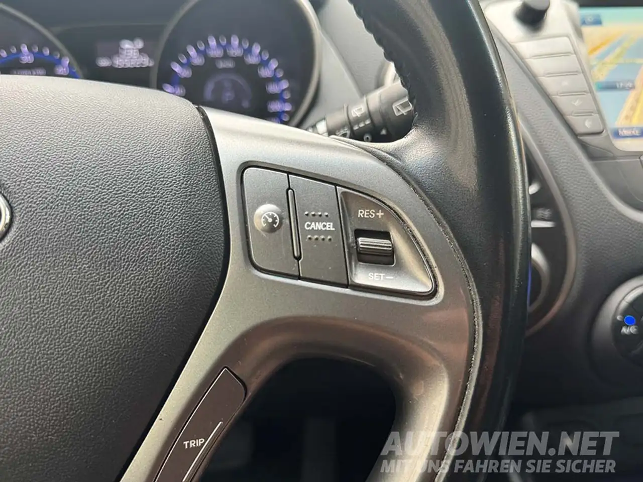 Hyundai iX35 2.0 CRDi Aut. PREMIUM – Foto 11 von 24