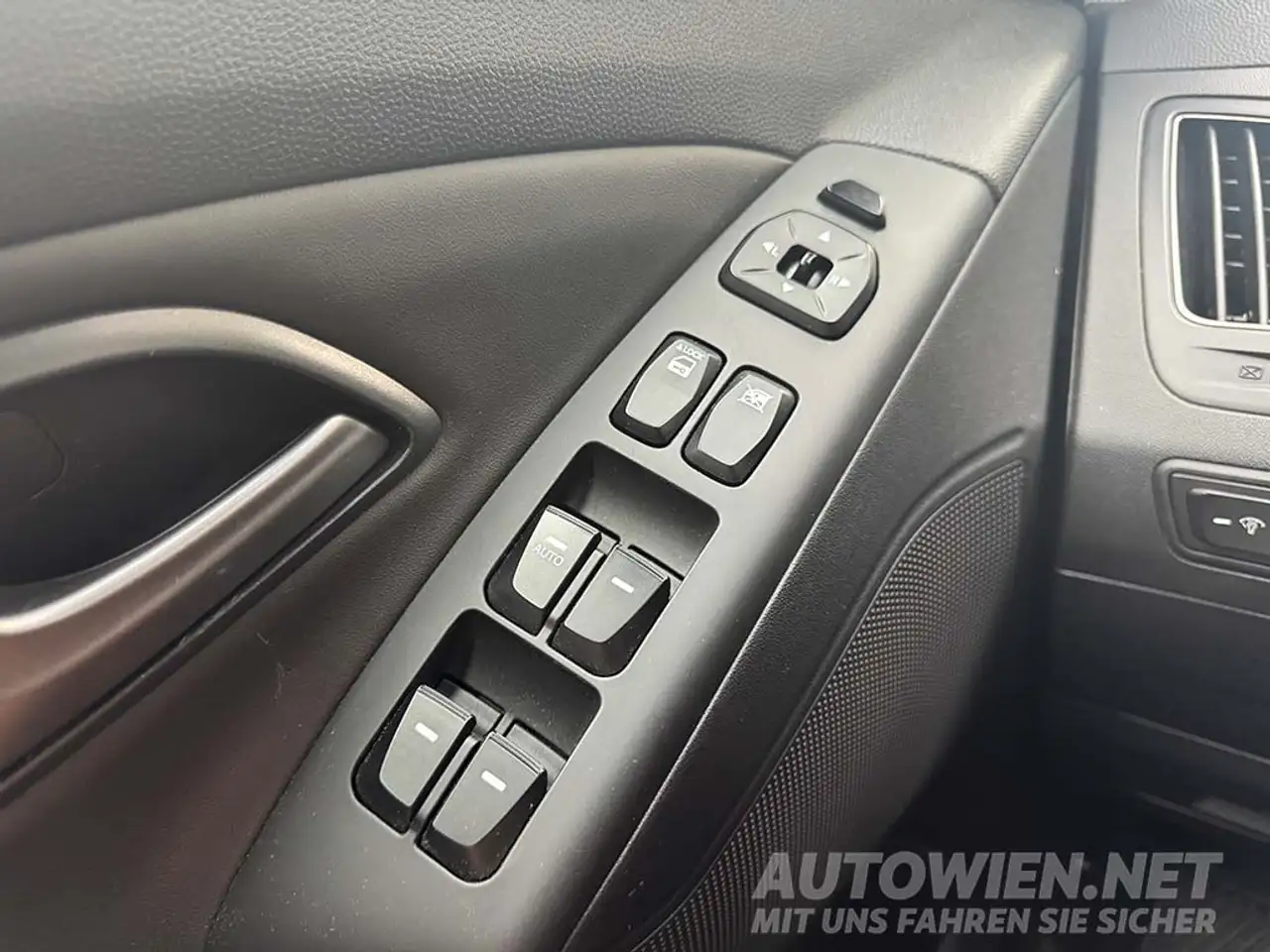 Hyundai iX35 2,0 CRDi Aut. – Foto 10 von 18