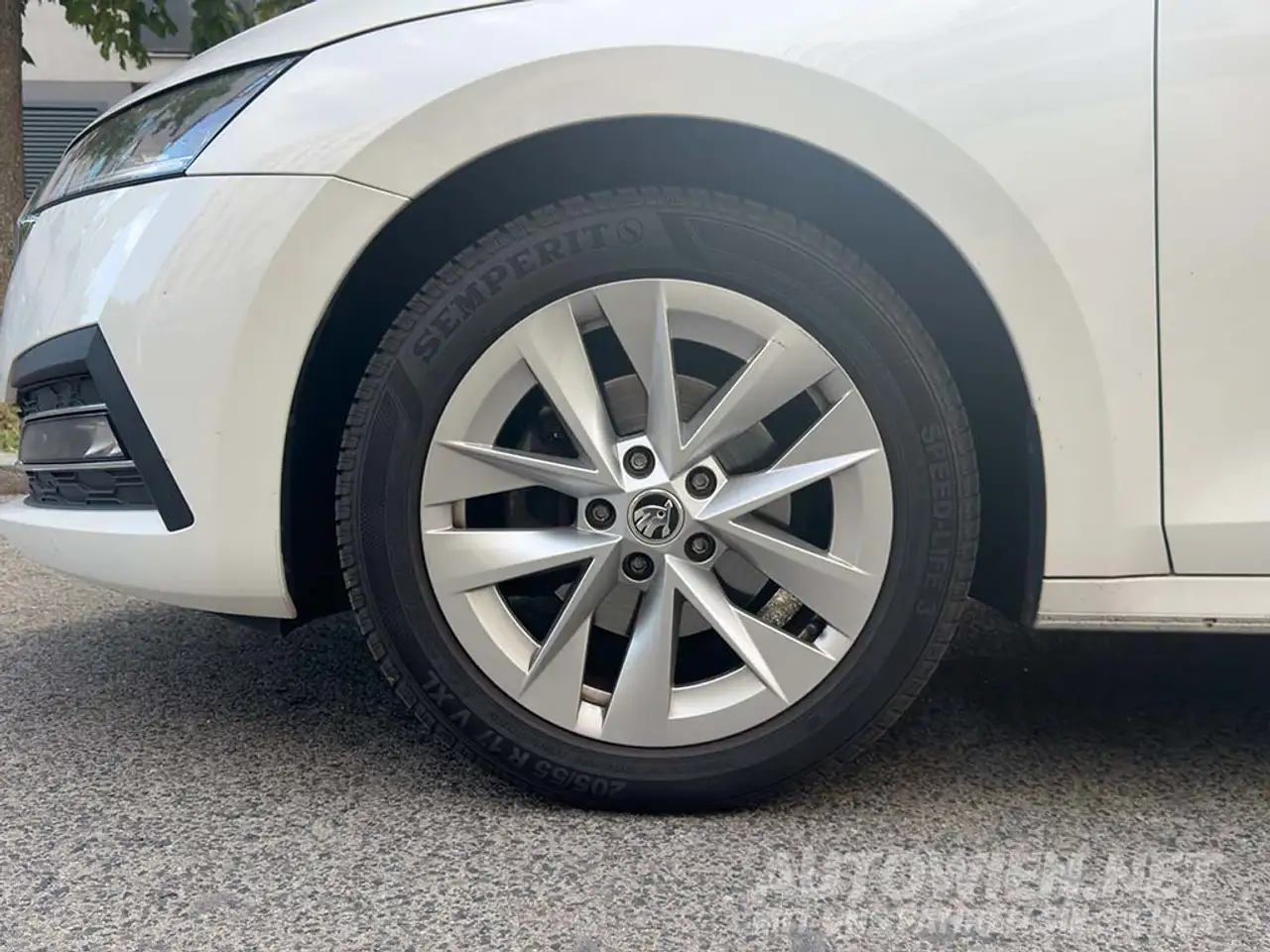 Skoda Octavia 2.0 TDI – Foto 12 von 23