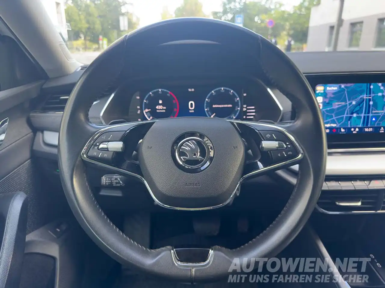 Skoda Octavia 2.0 TDI – Foto 3 von 23
